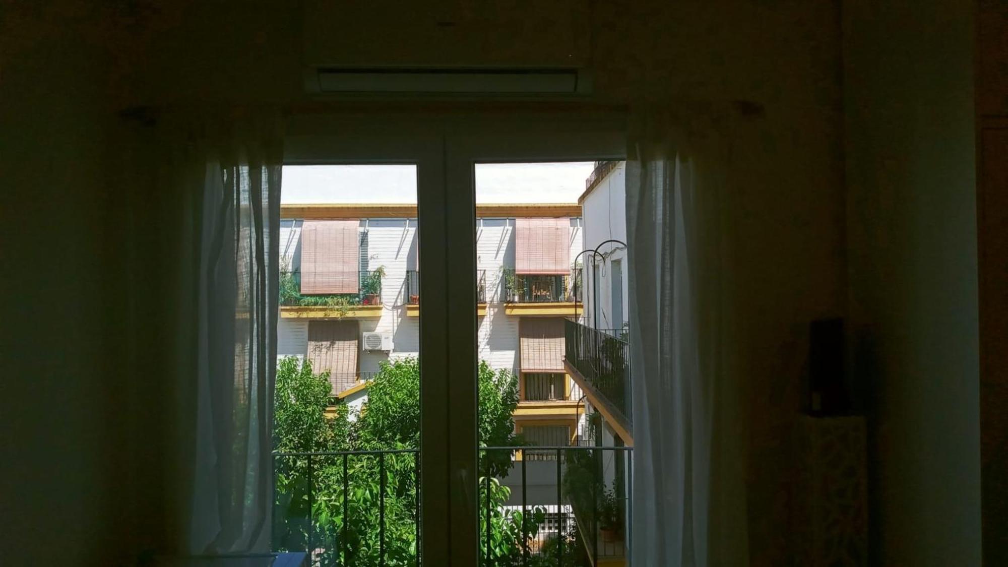 Roberta'S Guest House Севілья Екстер'єр фото